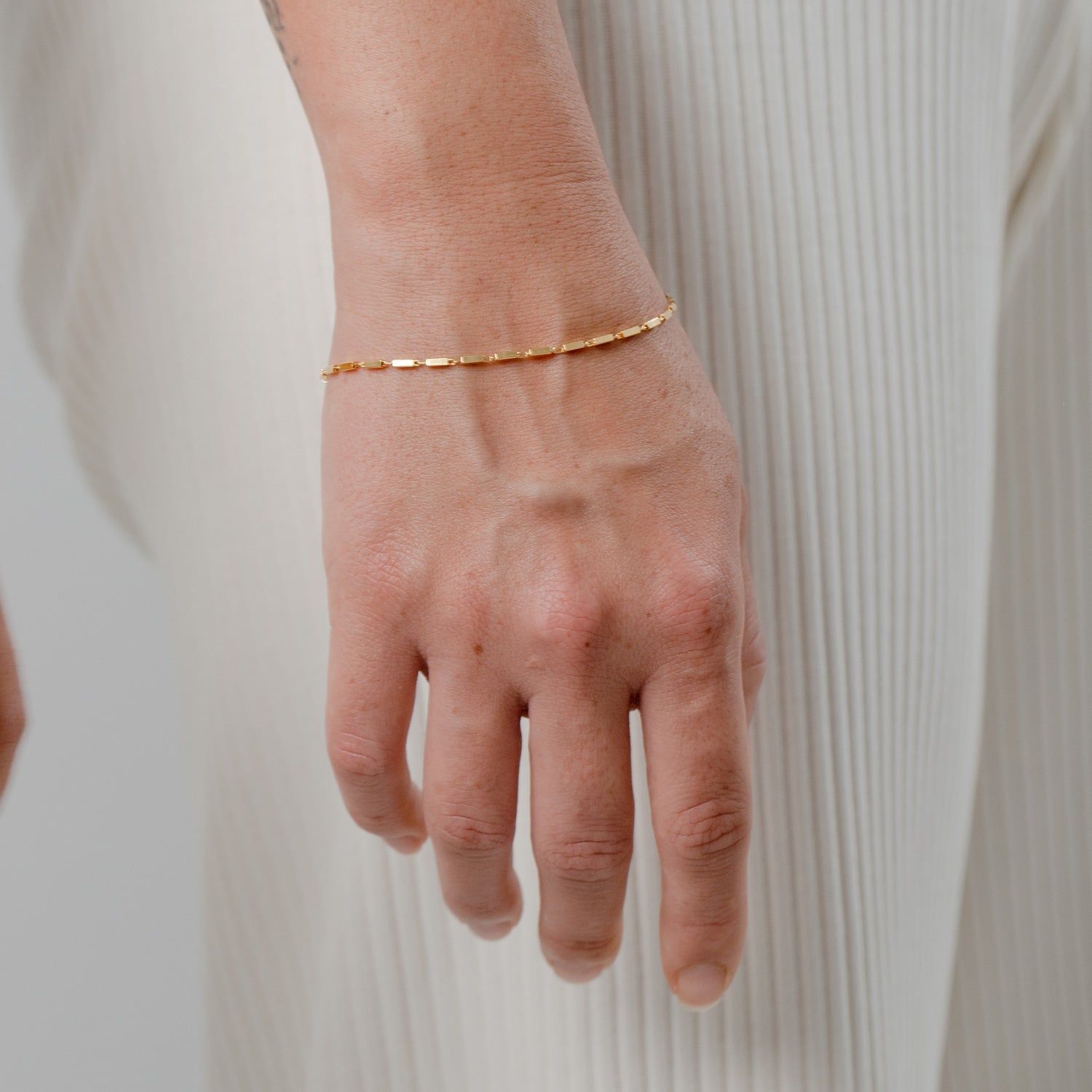 EmyriVeya Link BraceletEmyriBraceletGold