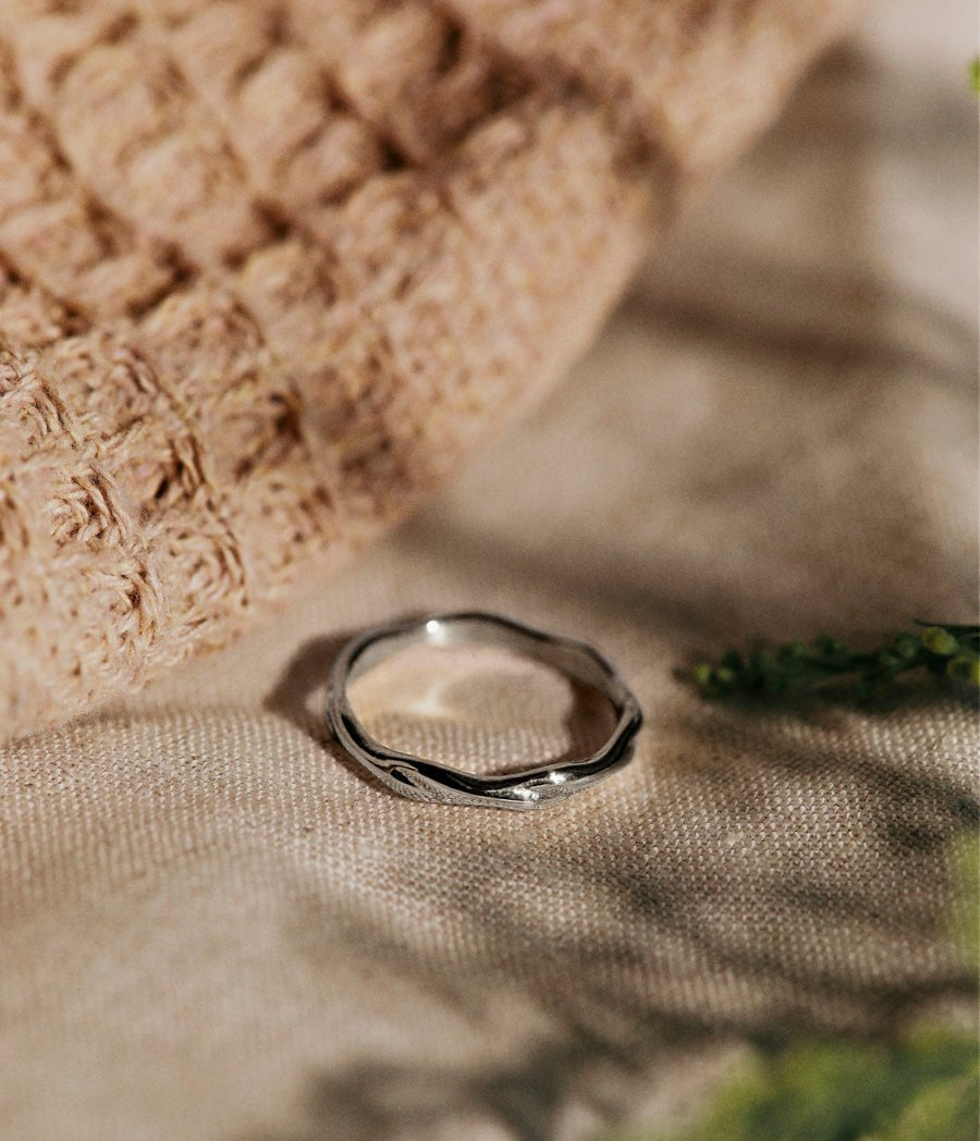 EmyriElowen Wave RingEmyriRosé54