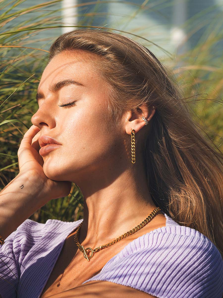 EmyriCalira Chain DropsEmyriEarringsGold